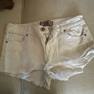 Women’s White Denim Cutoff Shorts - Casual Frayed Hem